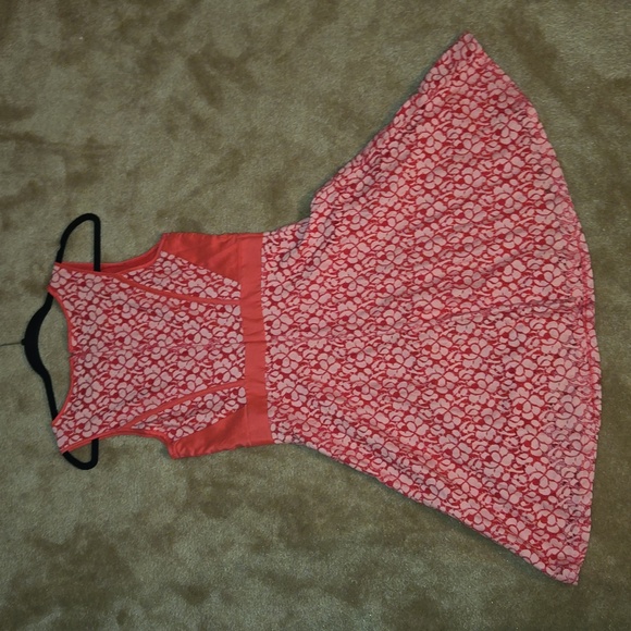 New York and Co Dress - Picture 3 of 3